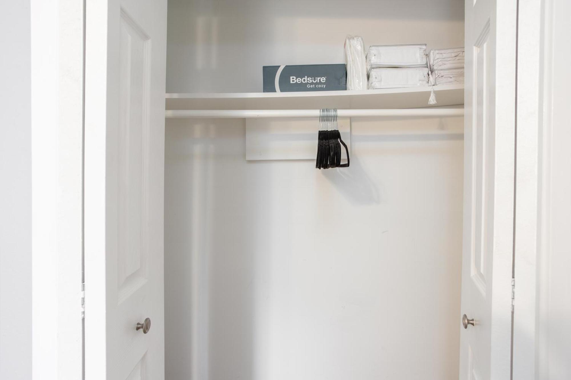 Soaking Tub W Washer And Dryer, Wifi Mebane Exterior foto